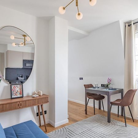 Luxurious Flat In The Center Apartment Paris Exterior photo