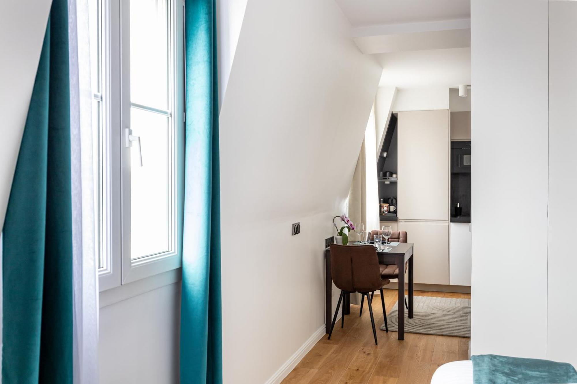 Luxurious Flat In The Center Apartment Paris Exterior photo